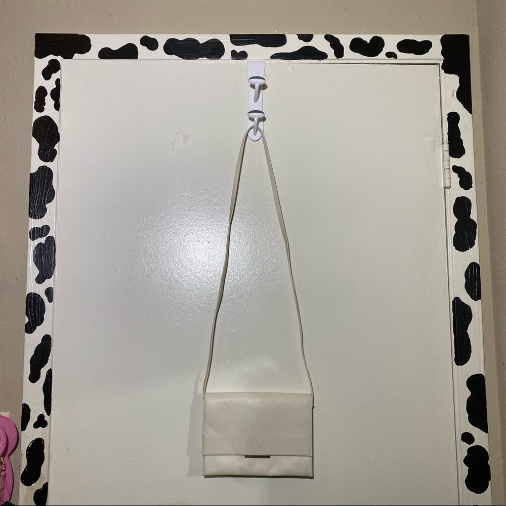 H&M white messenger bag